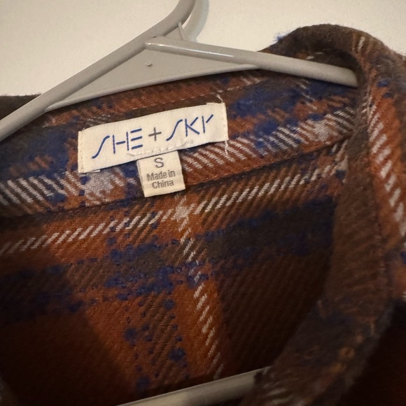 Oversized rust shacket - Picture 2 of 4